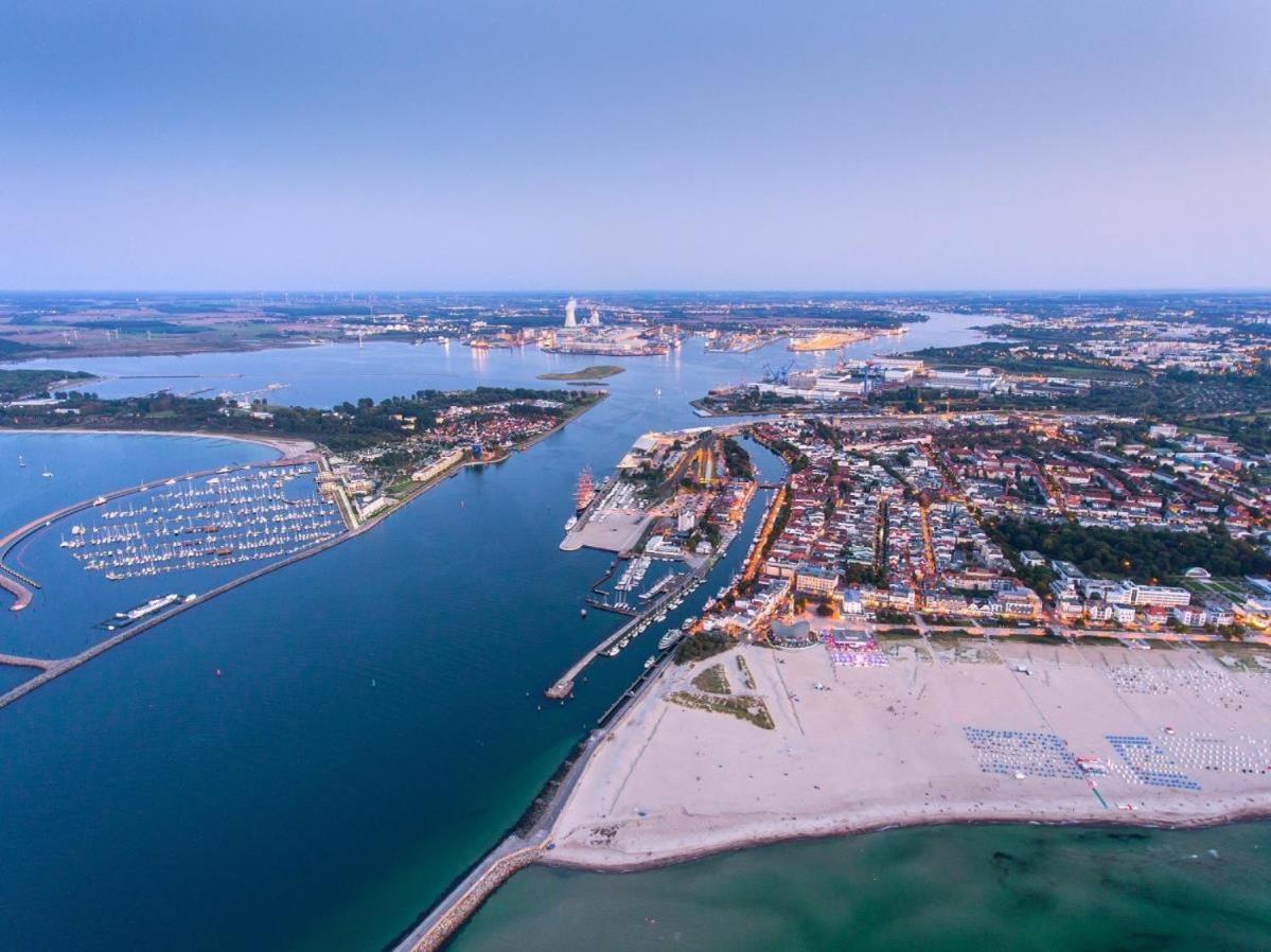 Vormann Jantzen, Direkt Am Leuchtturm Lejlighed Rostock Eksteriør billede